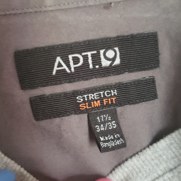 Men's gray button down - Picture 2 of 4